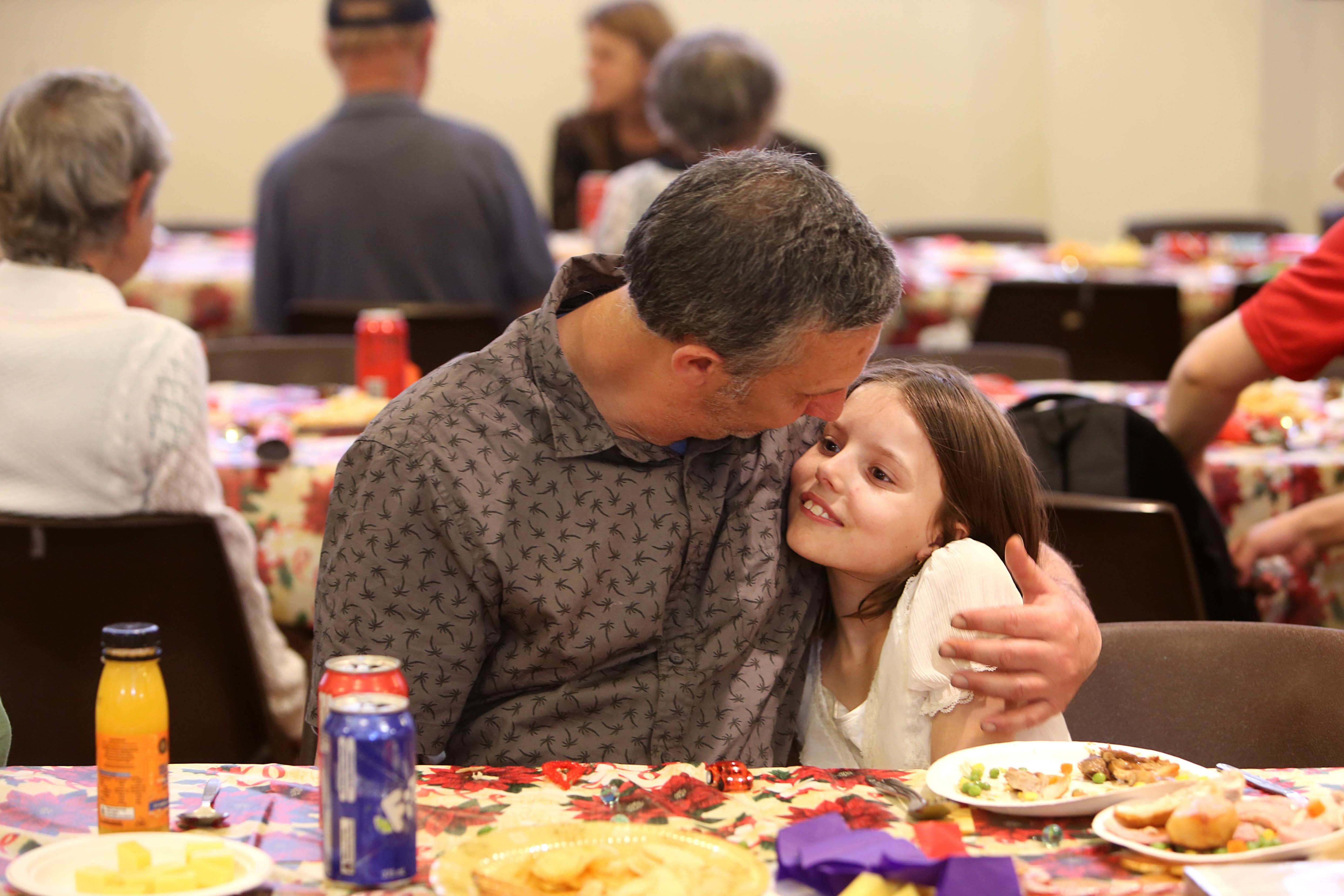 Support Lifeline South Coast’s Donate a Plate campaign to give meals to those in need this Christmas